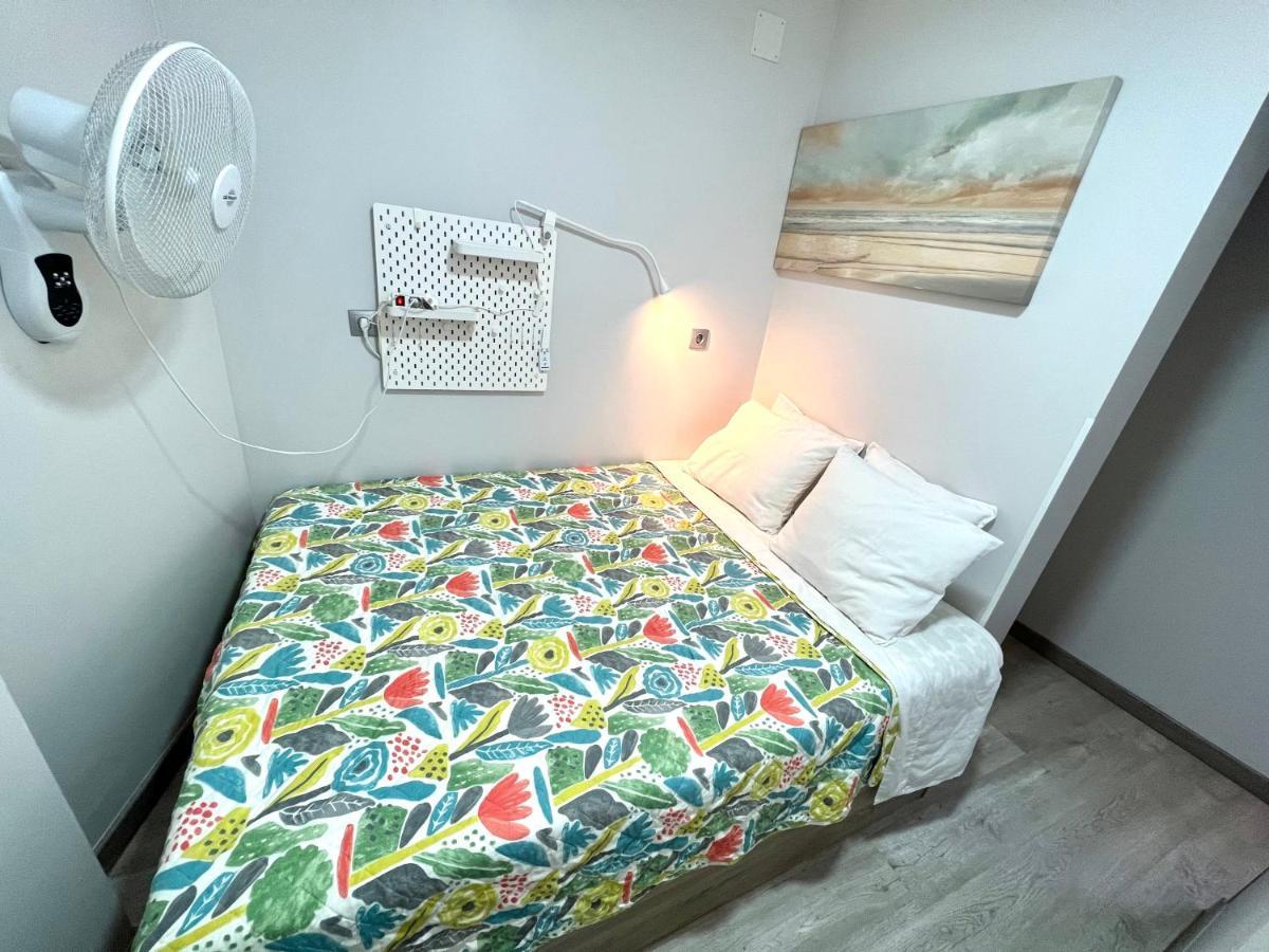Camp Nou, Europa Fira - Modern Two-Bedroom Apartment With Heating L'Hospitalet de Llobregat Exteriér fotografie