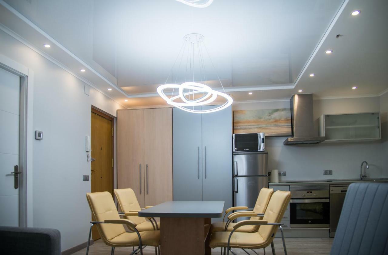 Camp Nou, Europa Fira - Modern Two-Bedroom Apartment With Heating L'Hospitalet de Llobregat Exteriér fotografie