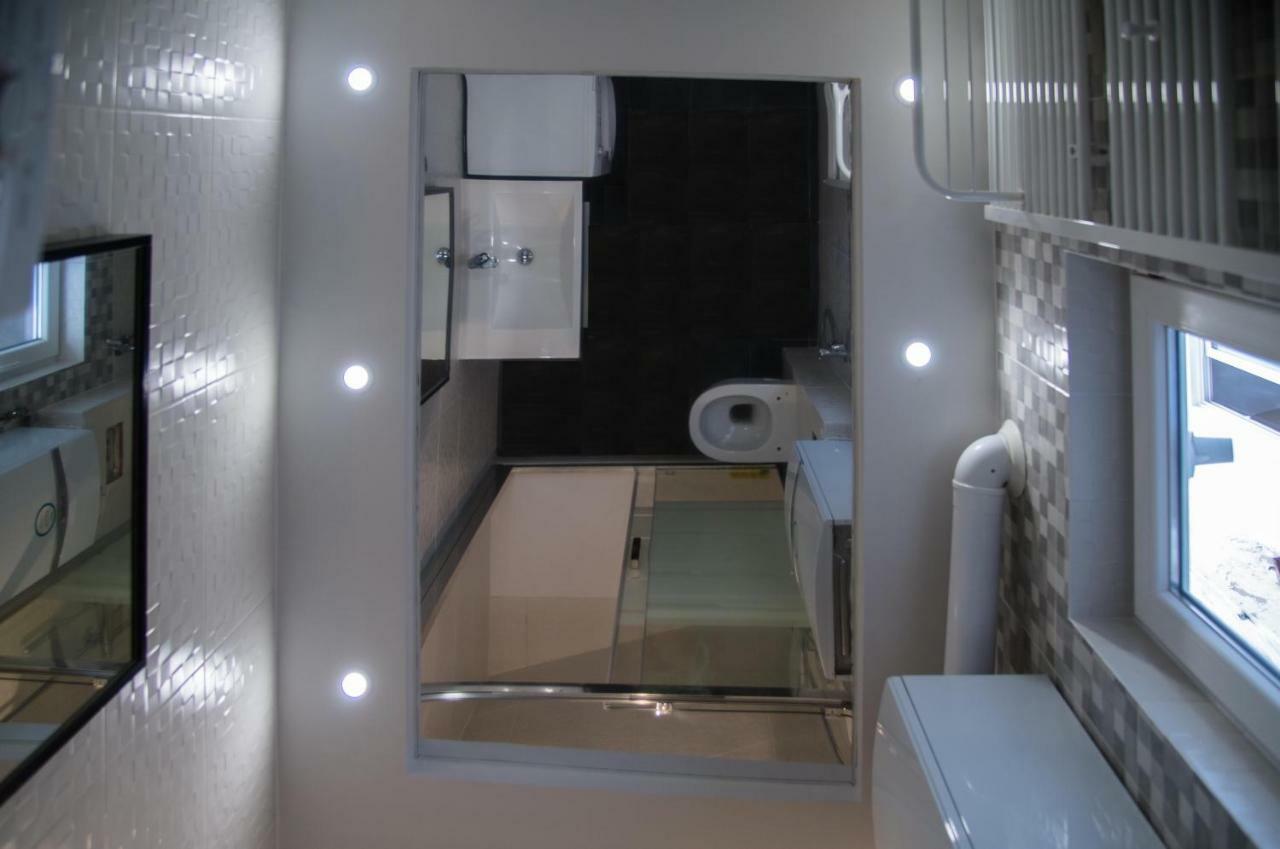 Camp Nou, Europa Fira - Modern Two-Bedroom Apartment With Heating L'Hospitalet de Llobregat Exteriér fotografie