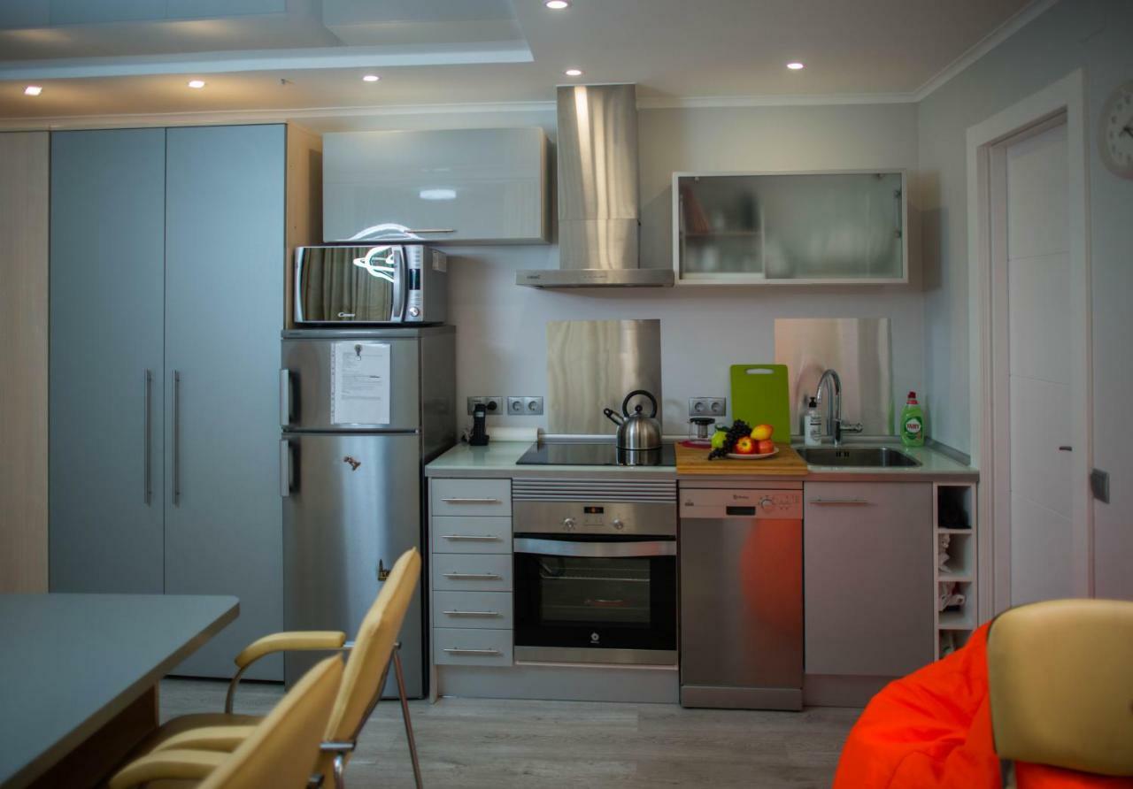 Camp Nou, Europa Fira - Modern Two-Bedroom Apartment With Heating L'Hospitalet de Llobregat Exteriér fotografie