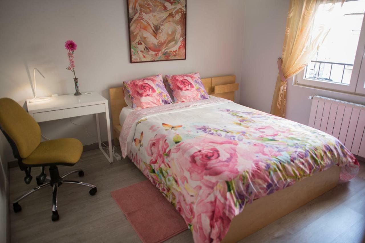 Camp Nou, Europa Fira - Modern Two-Bedroom Apartment With Heating L'Hospitalet de Llobregat Exteriér fotografie